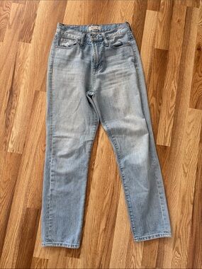 Madewell Straight Leg Jeans in Light Blue Denim